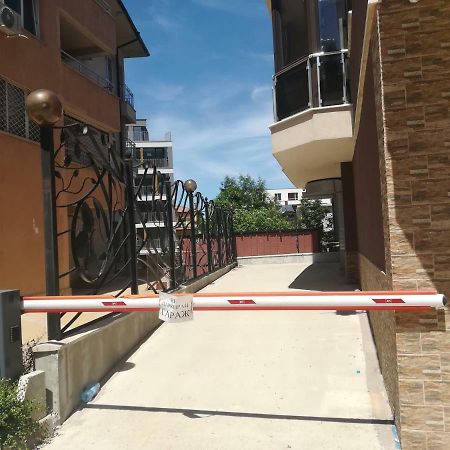 Apartment Sredetz София Екстериор снимка